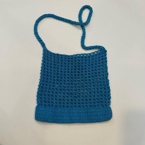 blue knit crochet messanger bag